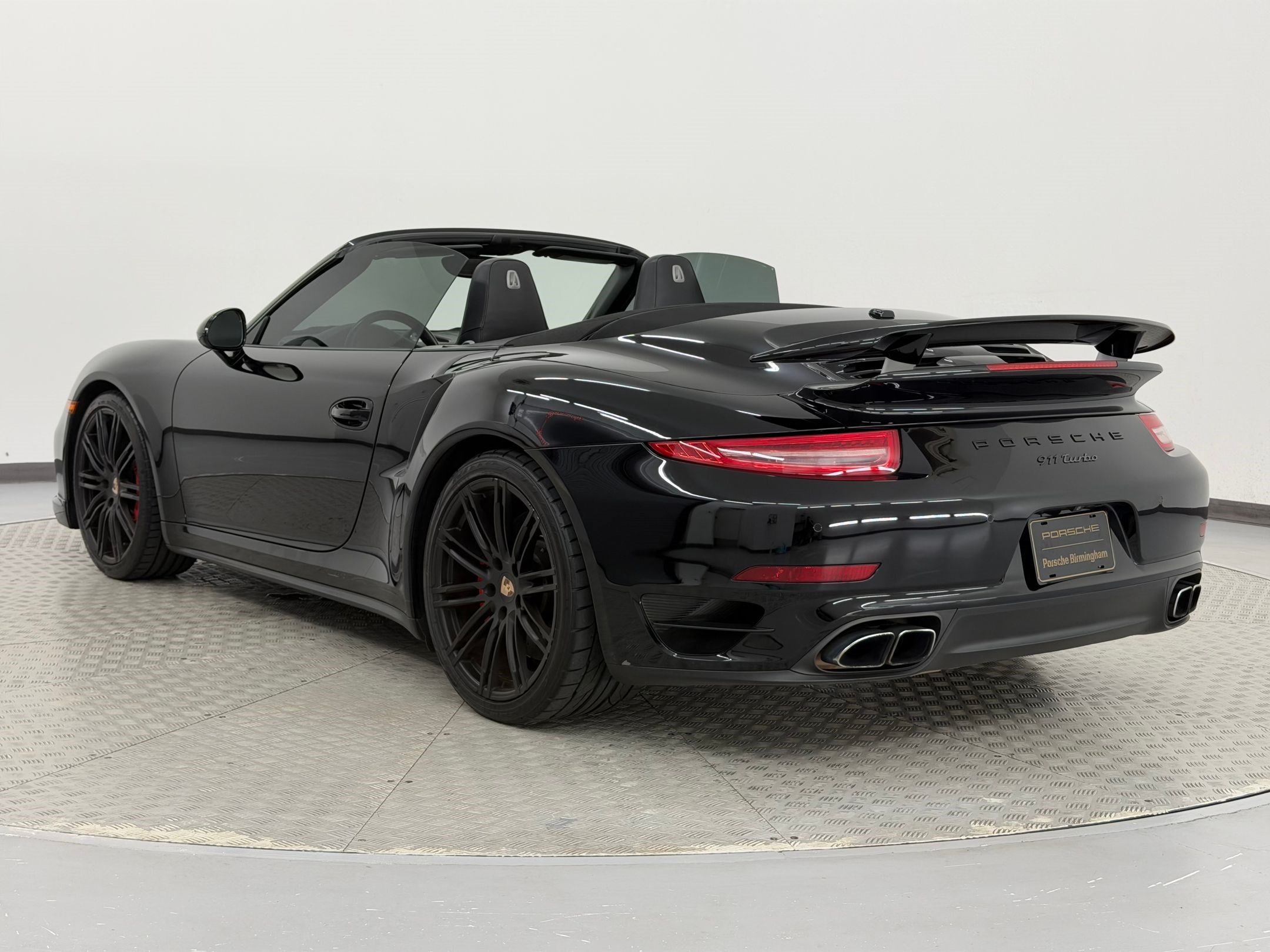 Used 2014 Porsche 911 Turbo AWD/4WD image 3