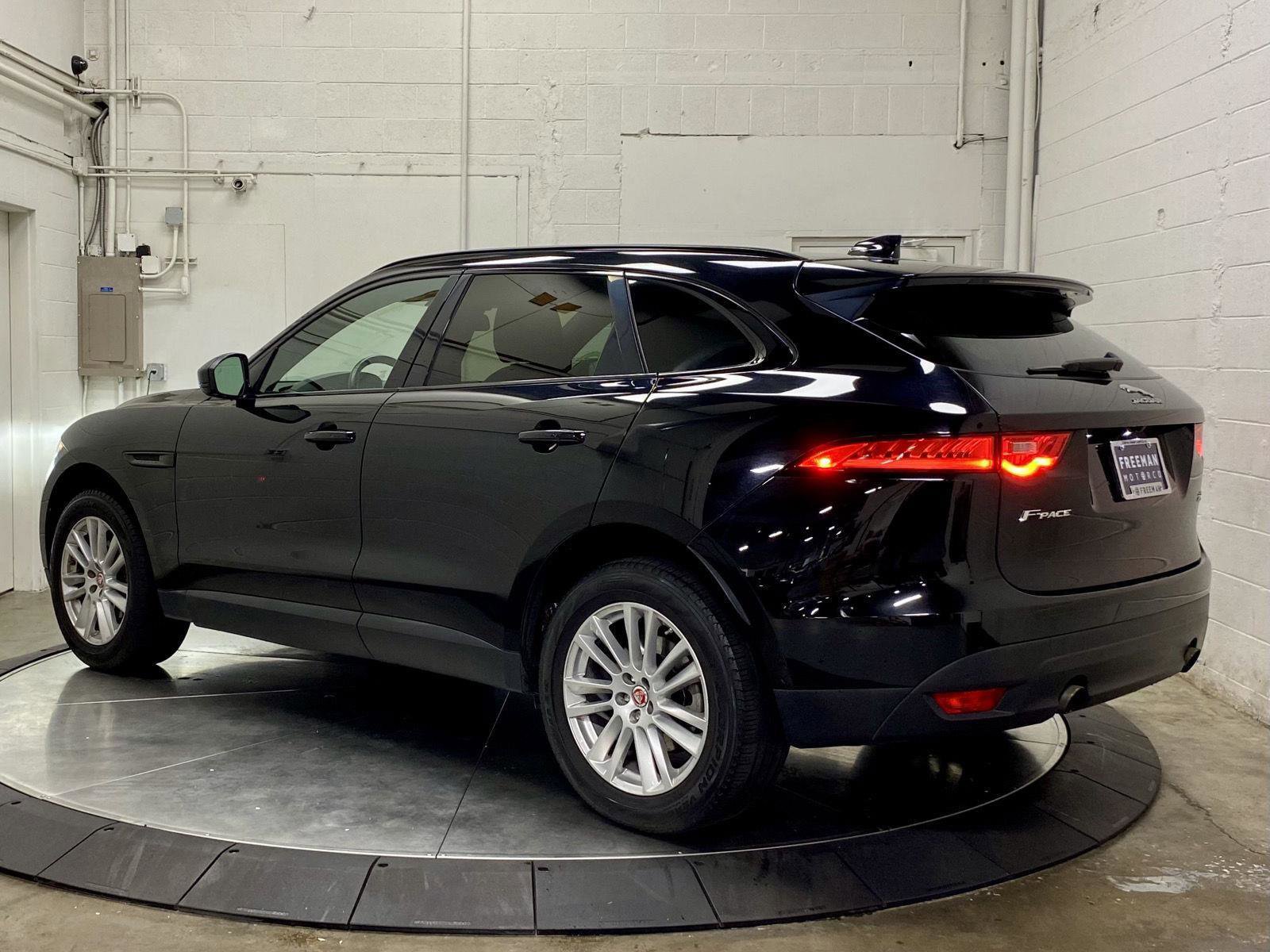Used 2018 Jaguar F-PACE Prestige AWD/4WD image 7