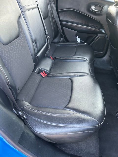 Used 2019 Chevrolet Silverado 1500 LT w/ All-Star Edition AWD/4WD image 13