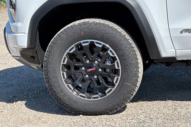 New 2026 GMC Canyon AT4 w/ Technology Plus Package image 32
