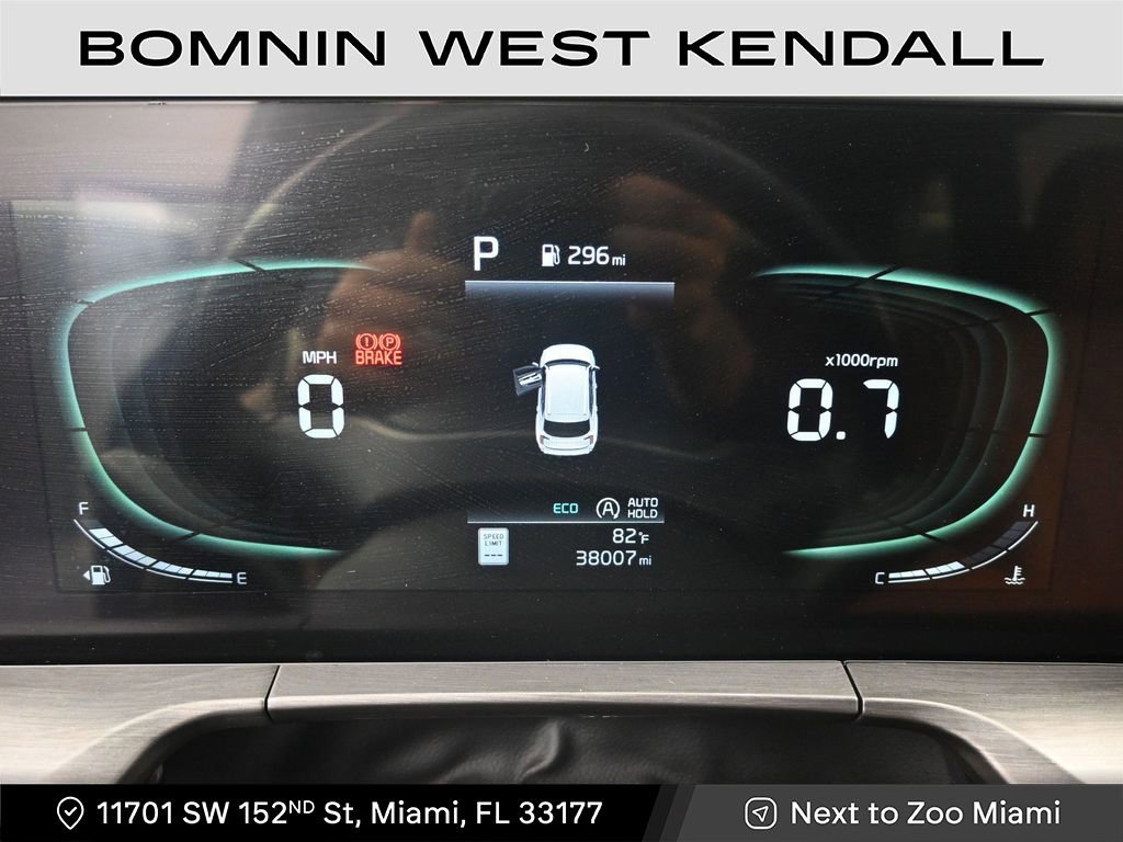 Used 2023 Kia Telluride EX X-Line image 11