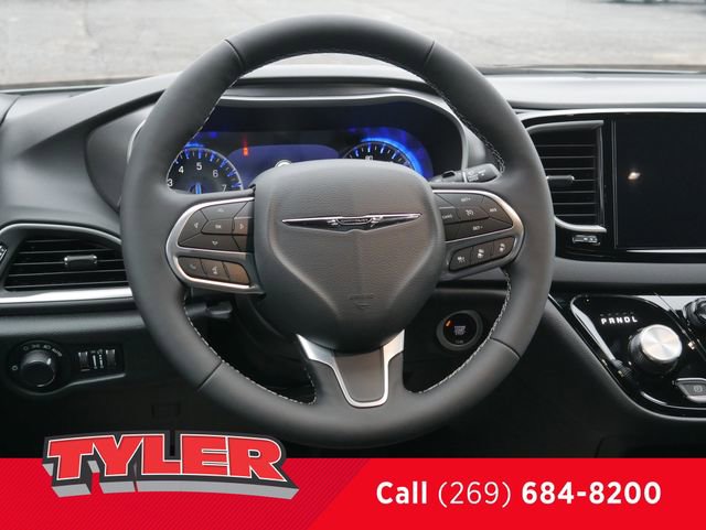 New 2026 Chrysler Voyager LX image 43