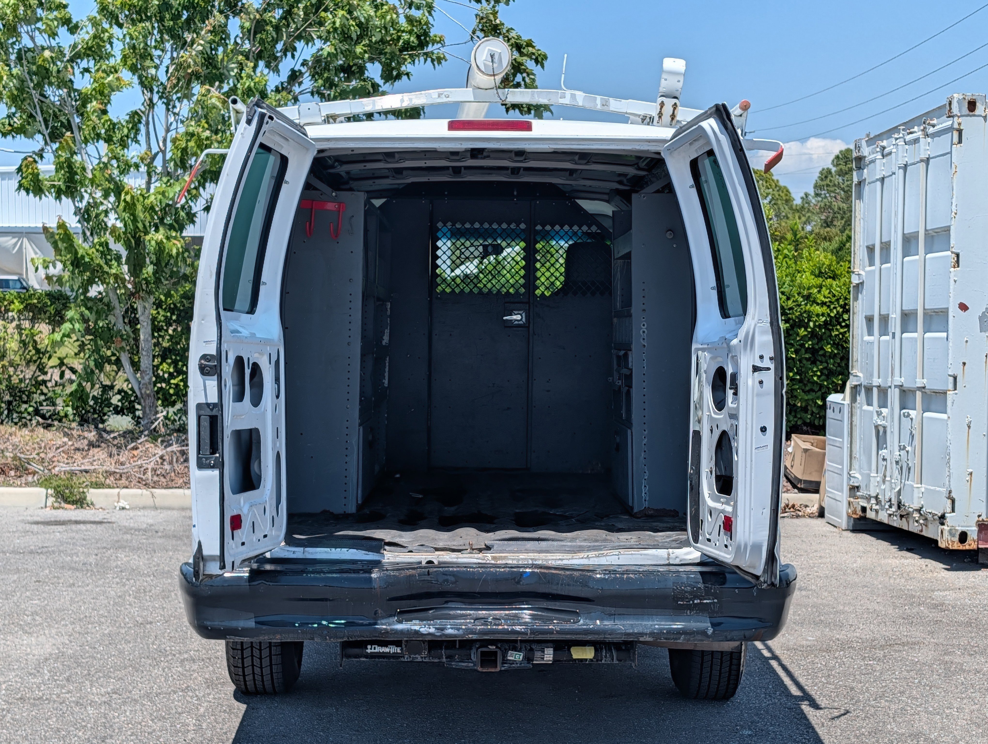 Used 2014 Ford E-250 and Econoline 250 Extended RWD image 13
