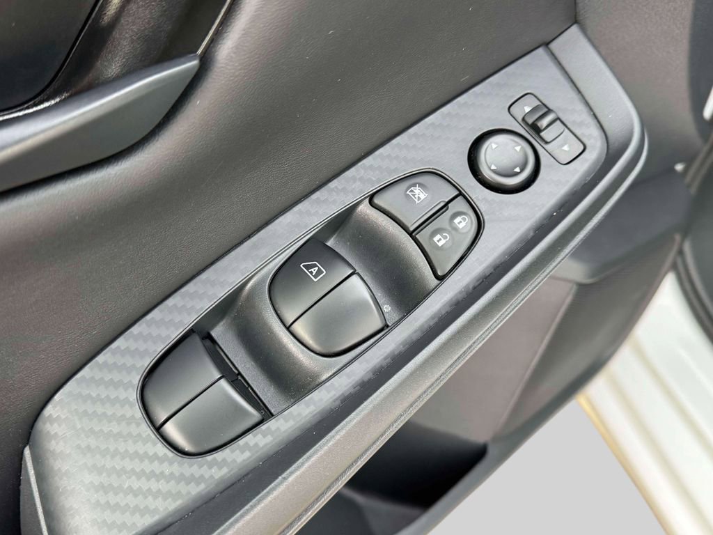 Certified 2025 Nissan Sentra S FWD image 17