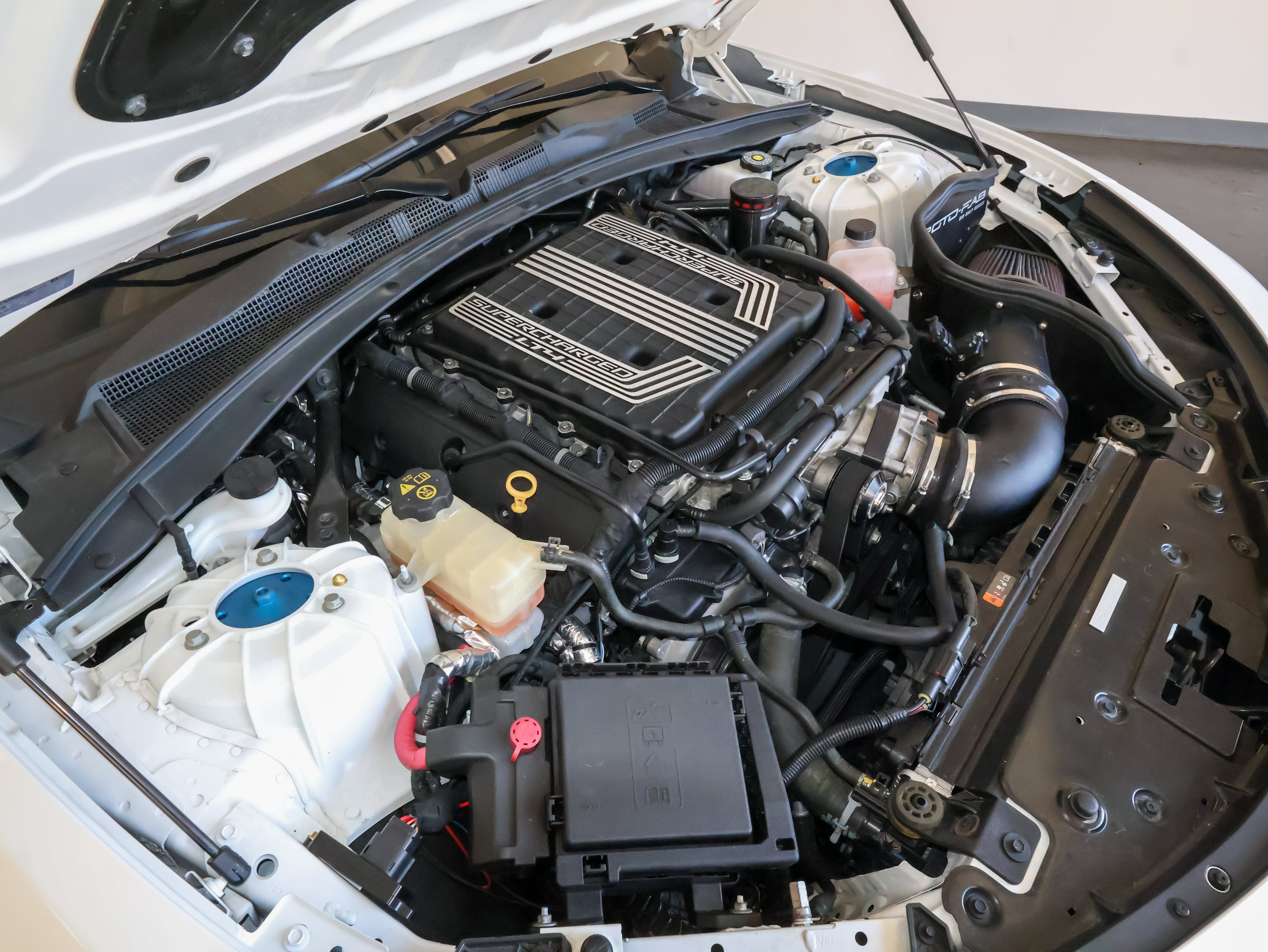 Used 2018 Chevrolet Camaro ZL1 RWD image 14