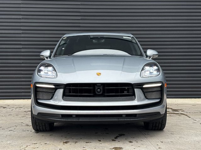 Certified 2026 Porsche Macan S AWD/4WD image 10