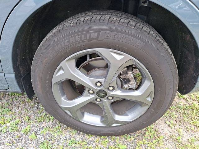 Used 2023 Ford Escape ST-Line w/ Tech Pack #1 AWD/4WD image 6