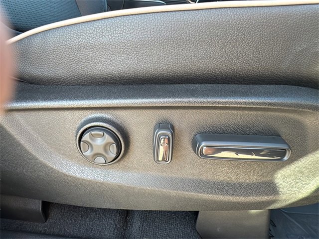 Certified 2026 Honda Odyssey Elite image 23