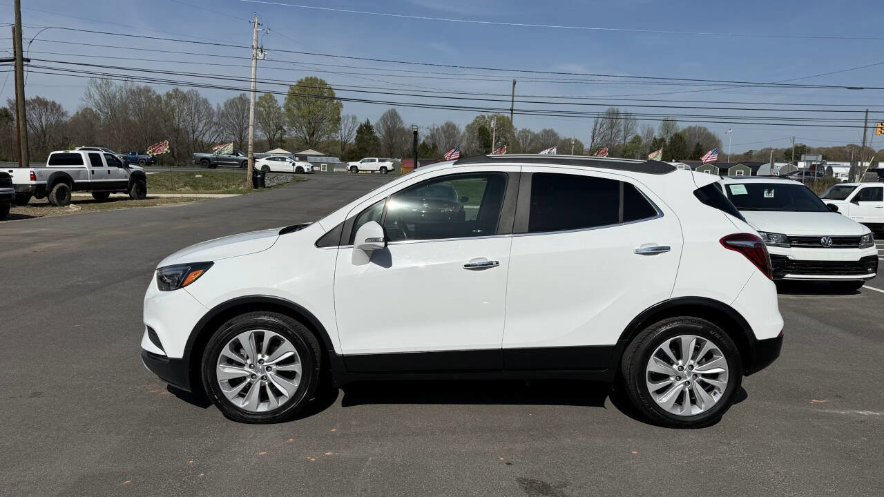 Used 2017 Buick Encore Preferred image 4
