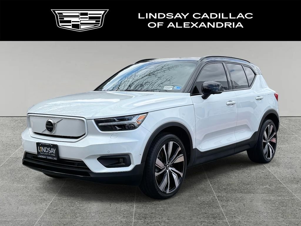 Used 2022 Volvo XC40 P8 Recharge Ultimate