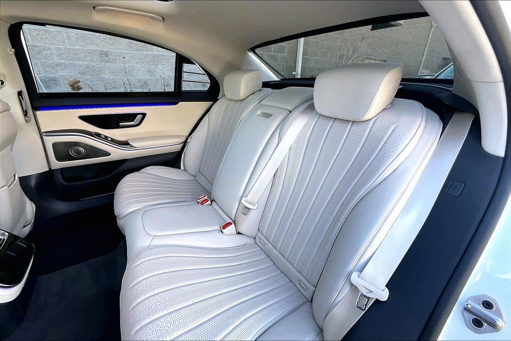Certified 2022 Mercedes-Benz S 500 4MATIC image 28
