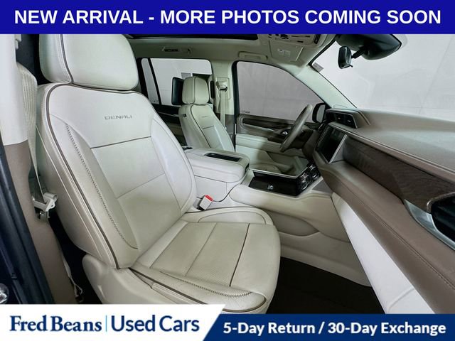 Used 2023 GMC Yukon XL Denali w/ Advanced Technology Package image 34