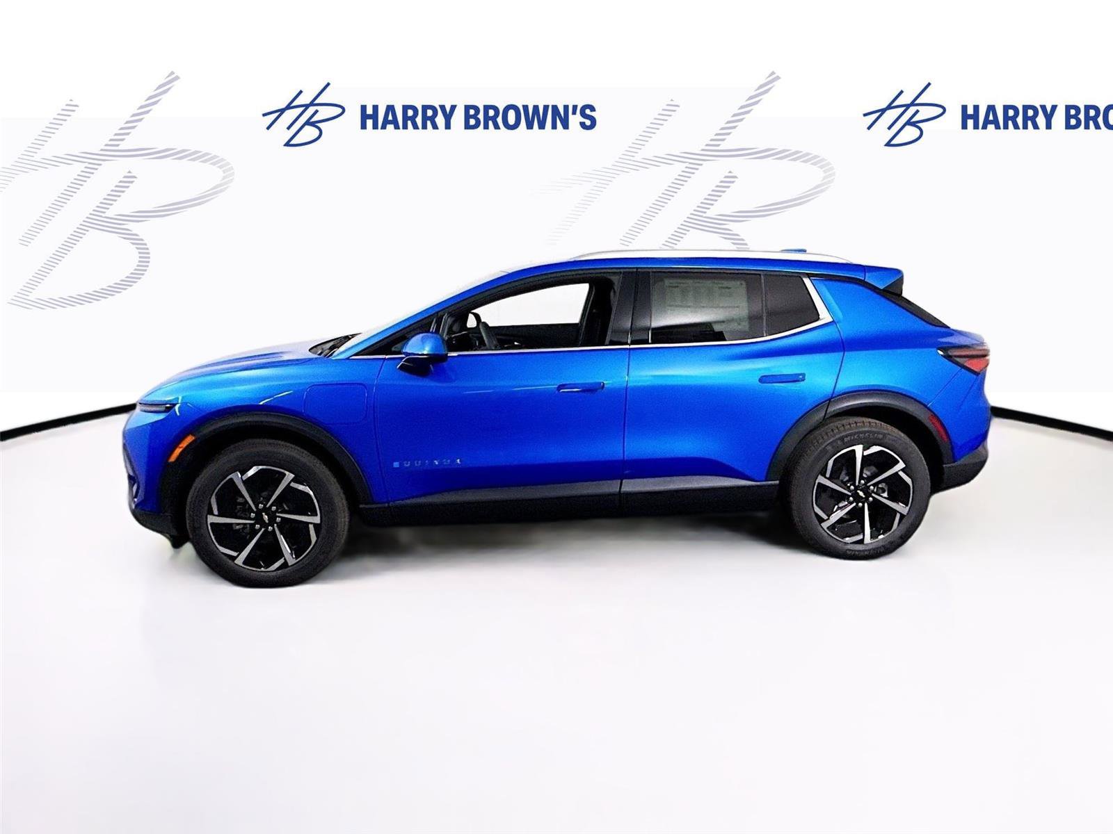 New 2026 Chevrolet Equinox EV LT image 28