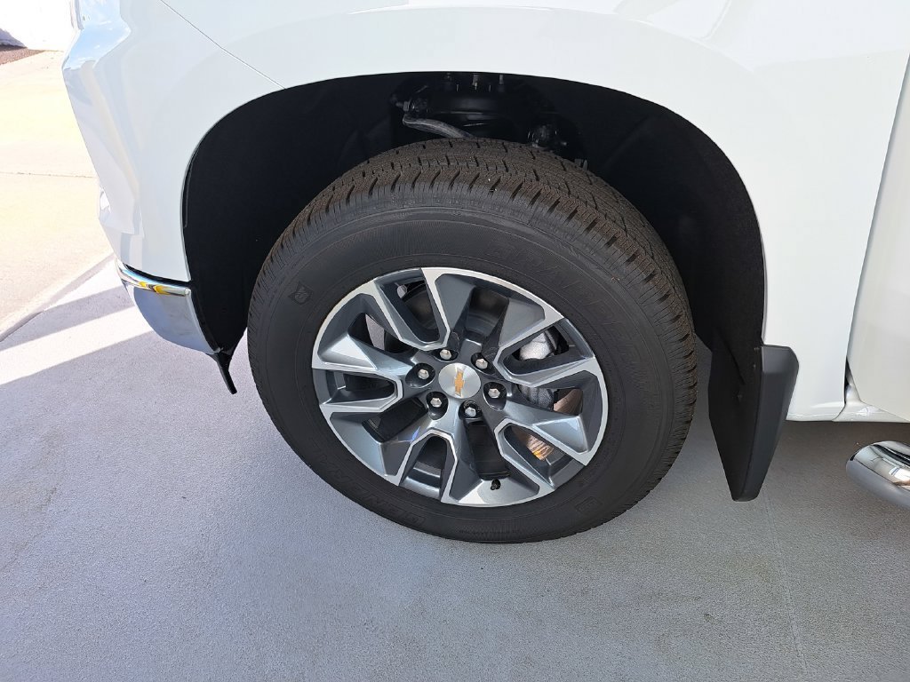 New 2026 Chevrolet Silverado 1500 LT w/ All Star Edition Plus AWD/4WD image 17