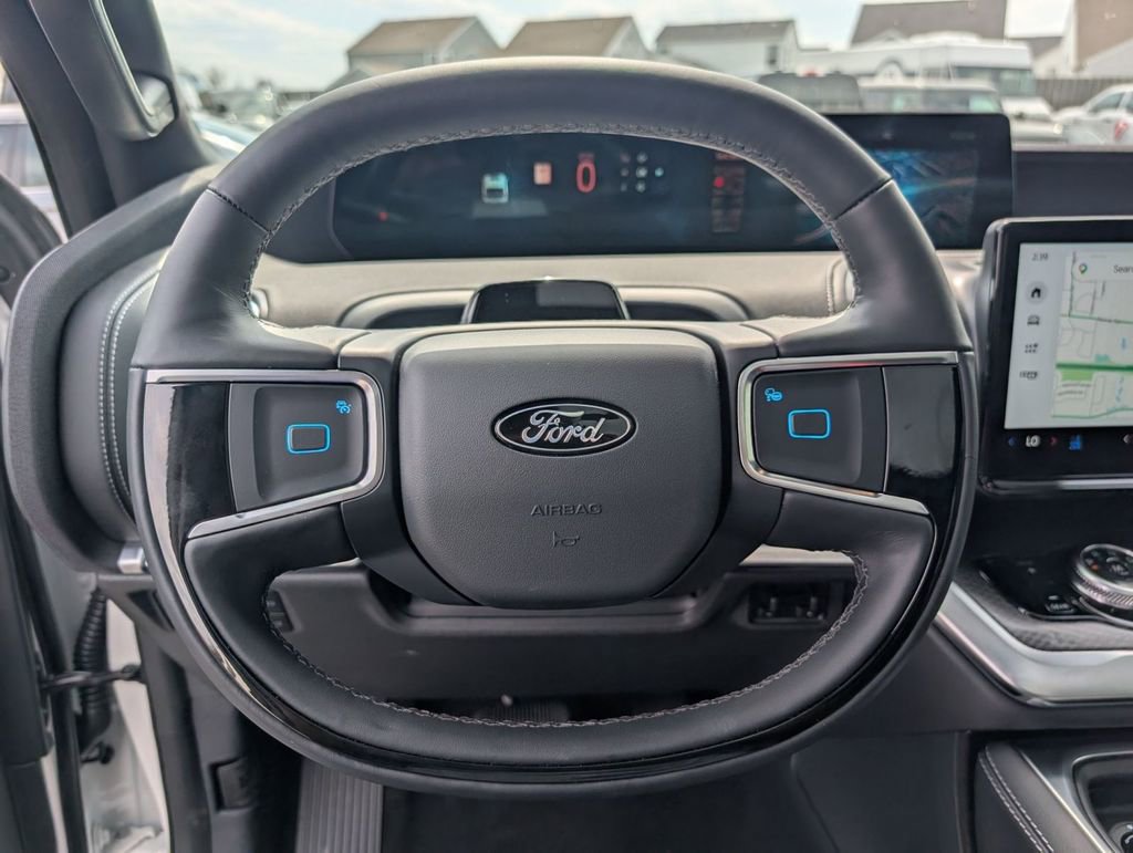 New 2025 Ford Expedition Platinum w/ Stealth Performance Package image 34