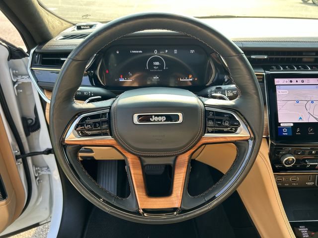 Used 2024 Jeep Grand Cherokee Summit AWD/4WD image 18