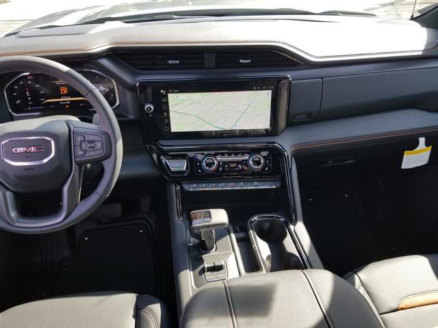 New 2026 GMC Sierra 1500 AT4 w/ AT4 Premium Package AWD/4WD image 8