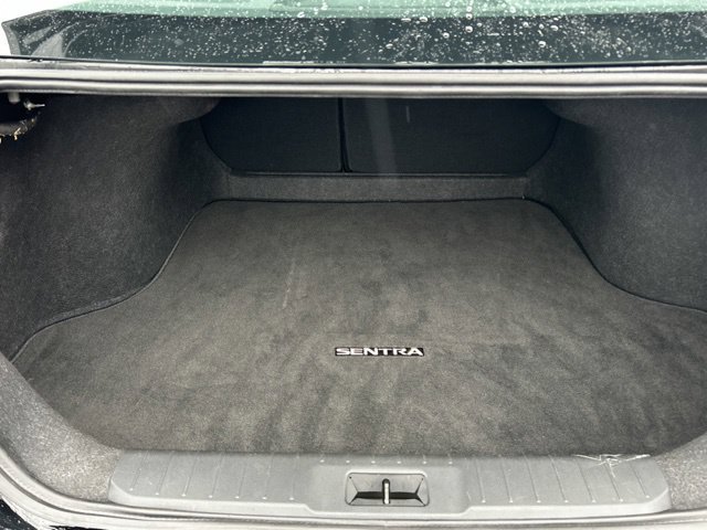 Used 2025 Nissan Sentra SV FWD image 6