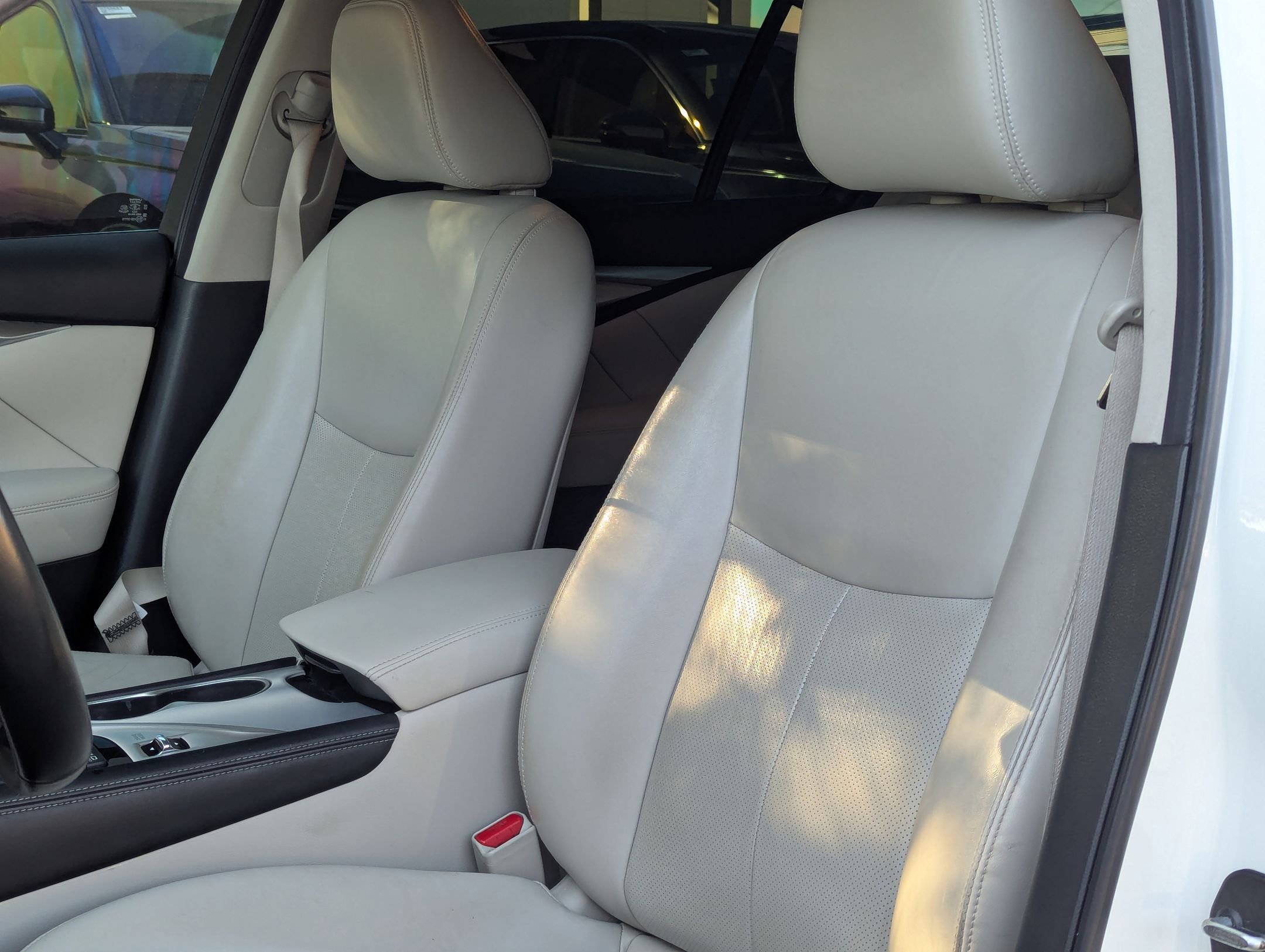 Used 2021 INFINITI Q50 Luxe w/ Seat & Sound Package image 14