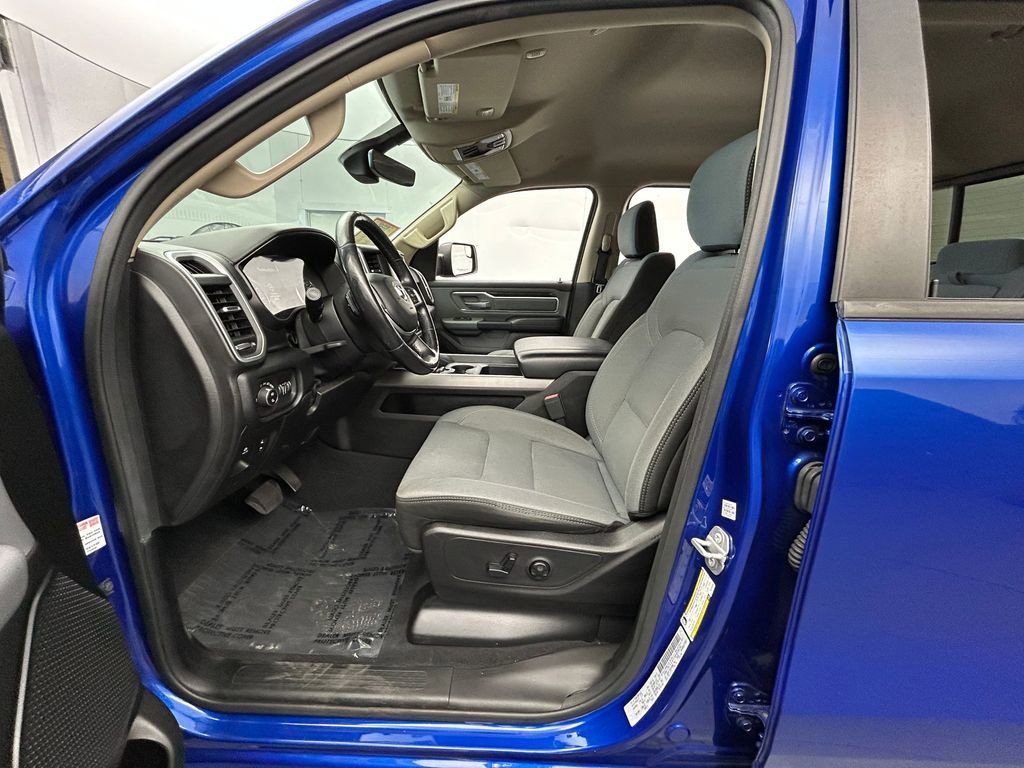Used 2019 RAM 1500 Big Horn AWD/4WD image 14