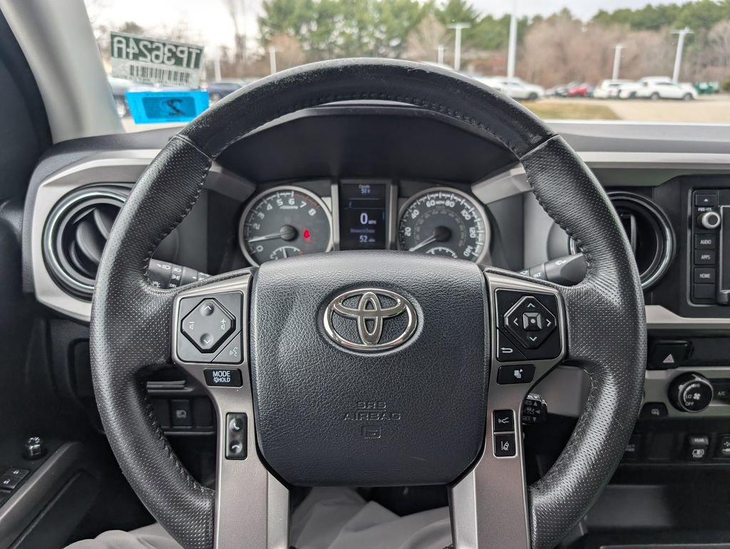 Used 2018 Toyota Tacoma SR5 image 20