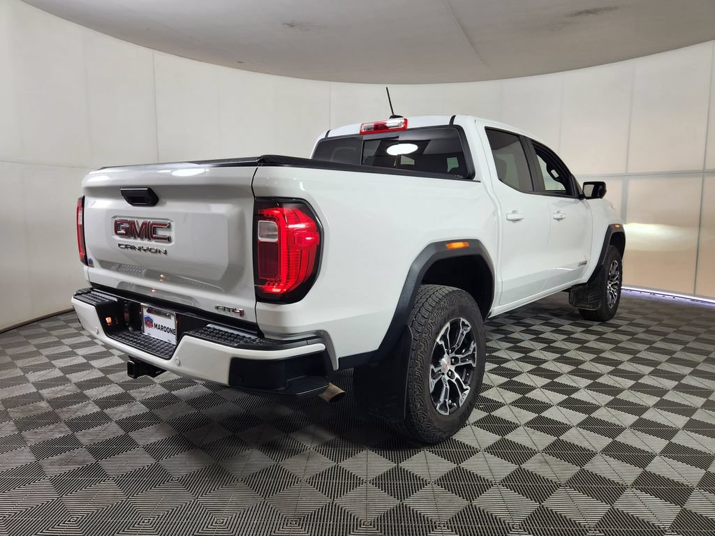 Used 2024 GMC Canyon AT4 w/ Technology Package AWD/4WD image 7