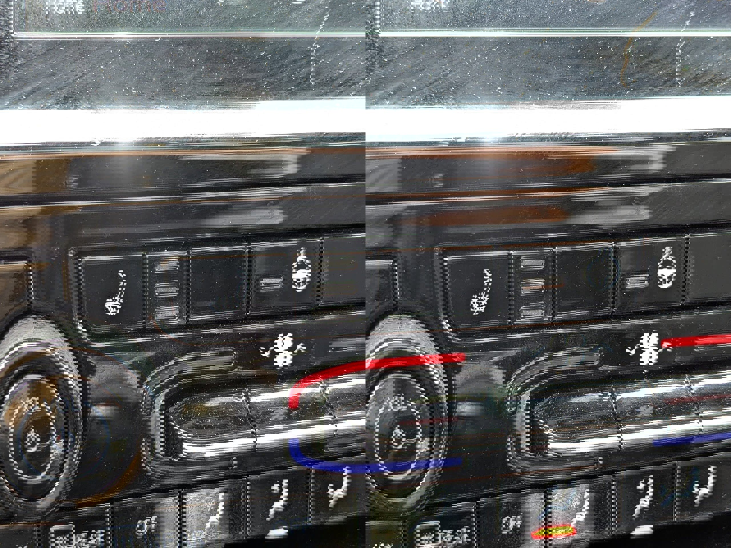 Certified 2023 Jeep Grand Cherokee L Laredo image 28