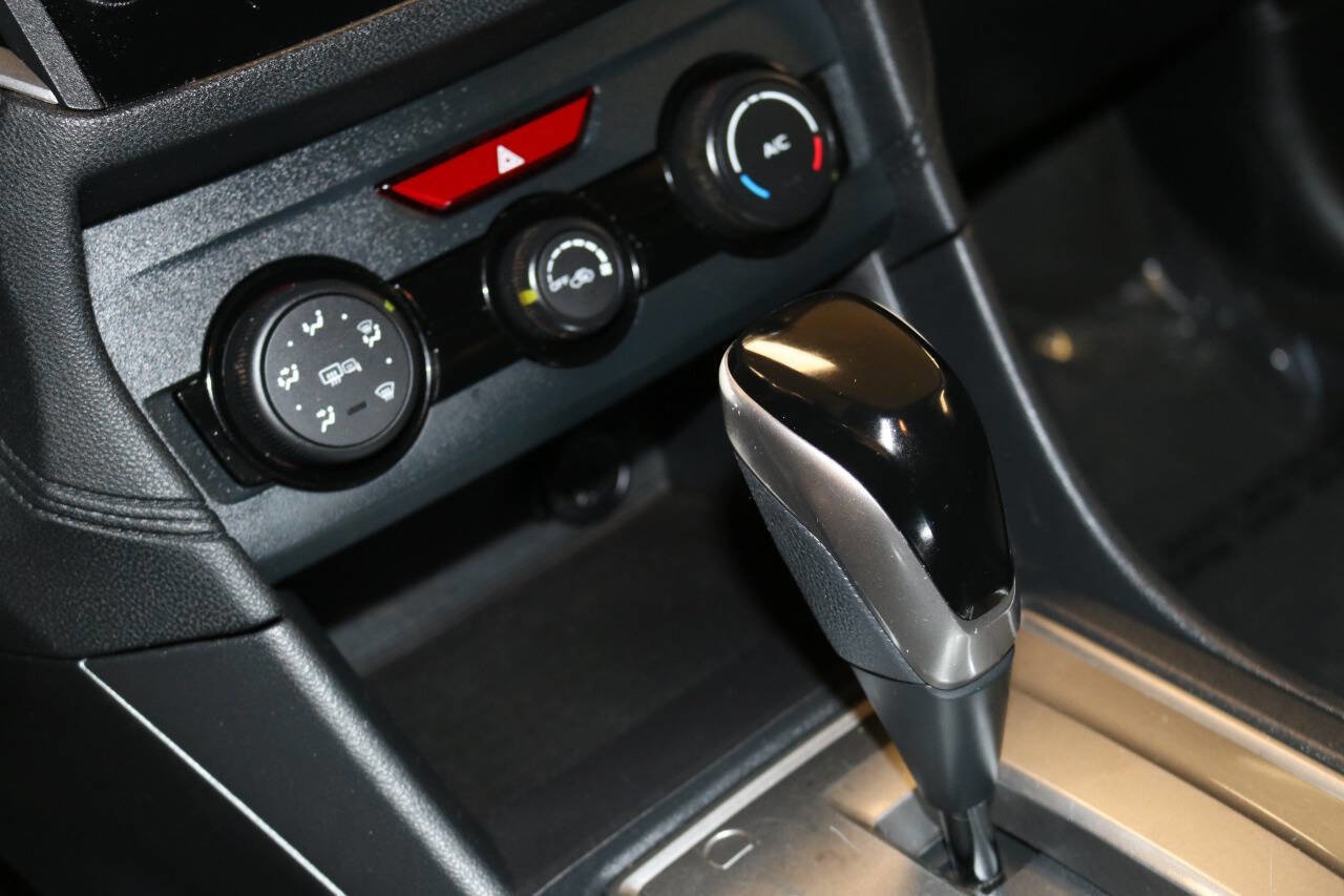 Used 2018 Subaru Crosstrek 2.0i Premium w/ Moonroof Package image 43