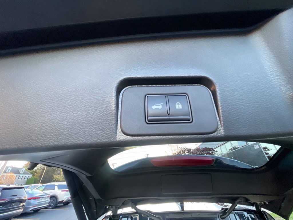 Certified 2023 Nissan Rogue SL w/ SL Premium Package AWD/4WD image 17