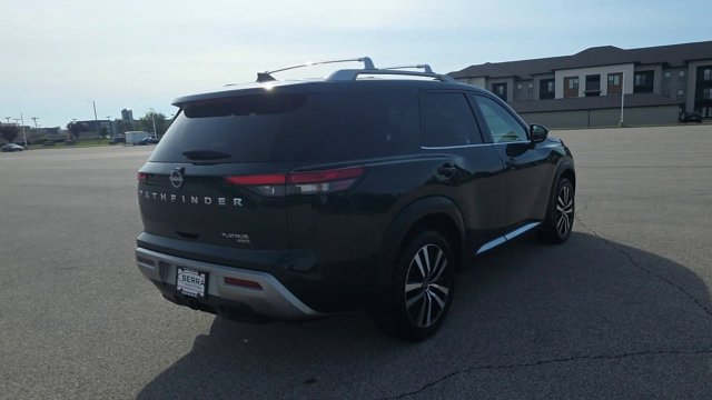 Used 2023 Nissan Pathfinder Platinum AWD/4WD image 7