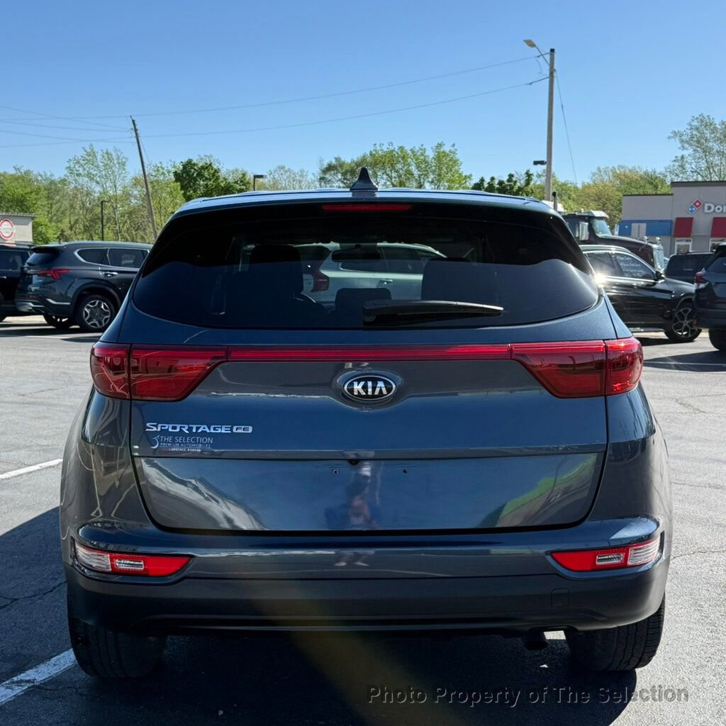 Used 2018 Kia Sportage LX image 14