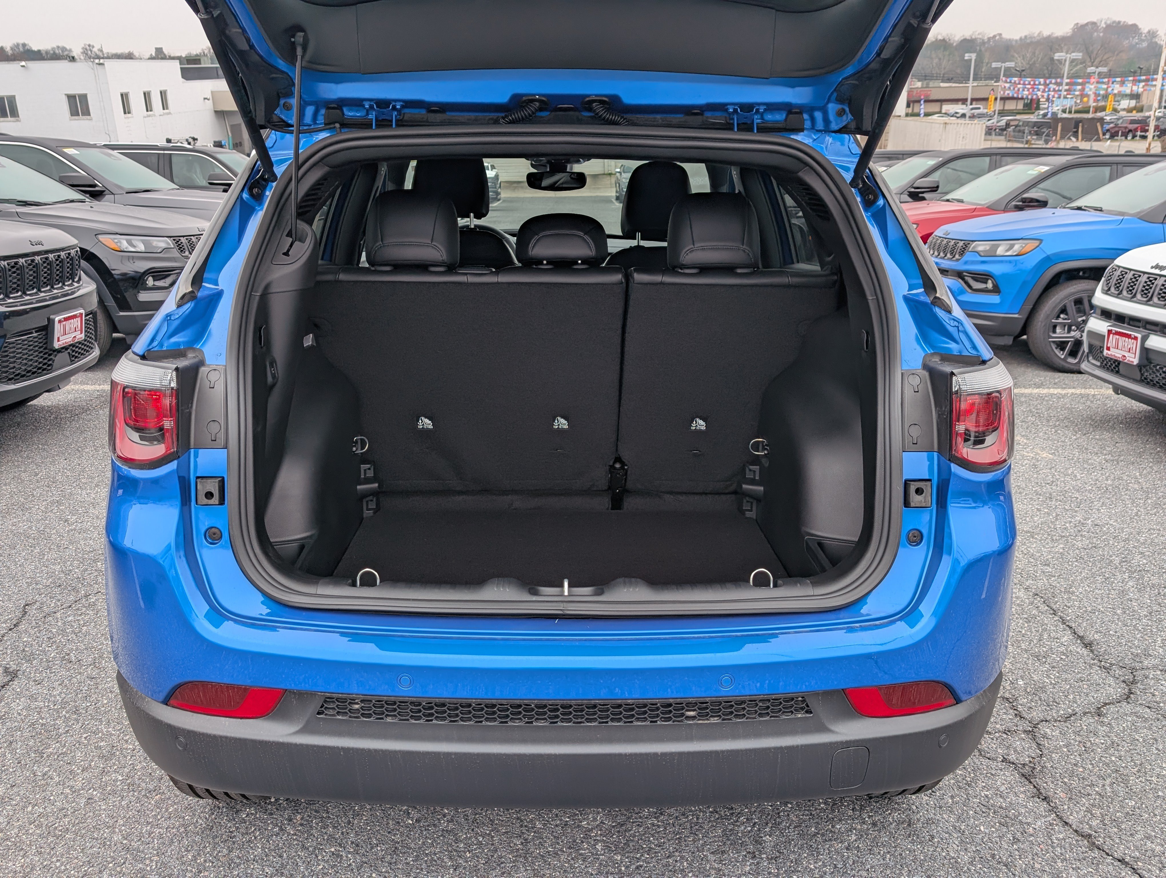 New 2026 Jeep Compass Limited AWD/4WD image 11