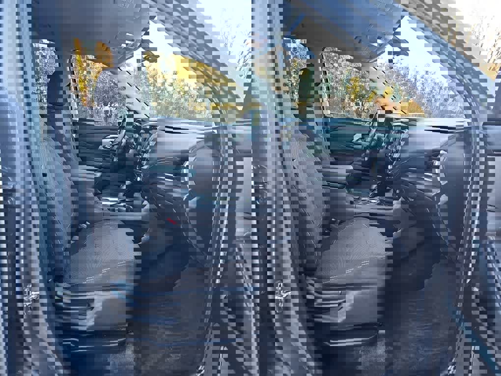 Used 2019 Chevrolet Traverse LS image 22