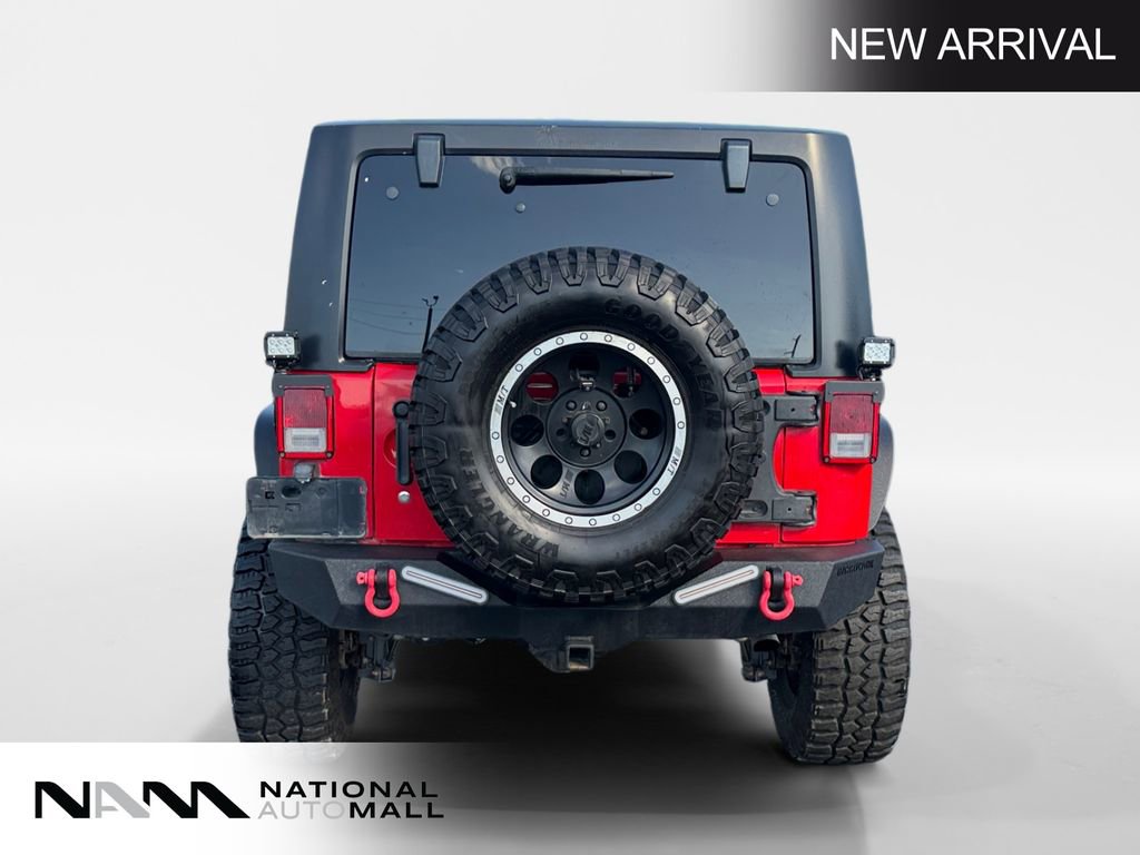 Used 2016 Jeep Wrangler Rubicon w/ Power Convenience Group AWD/4WD image 4