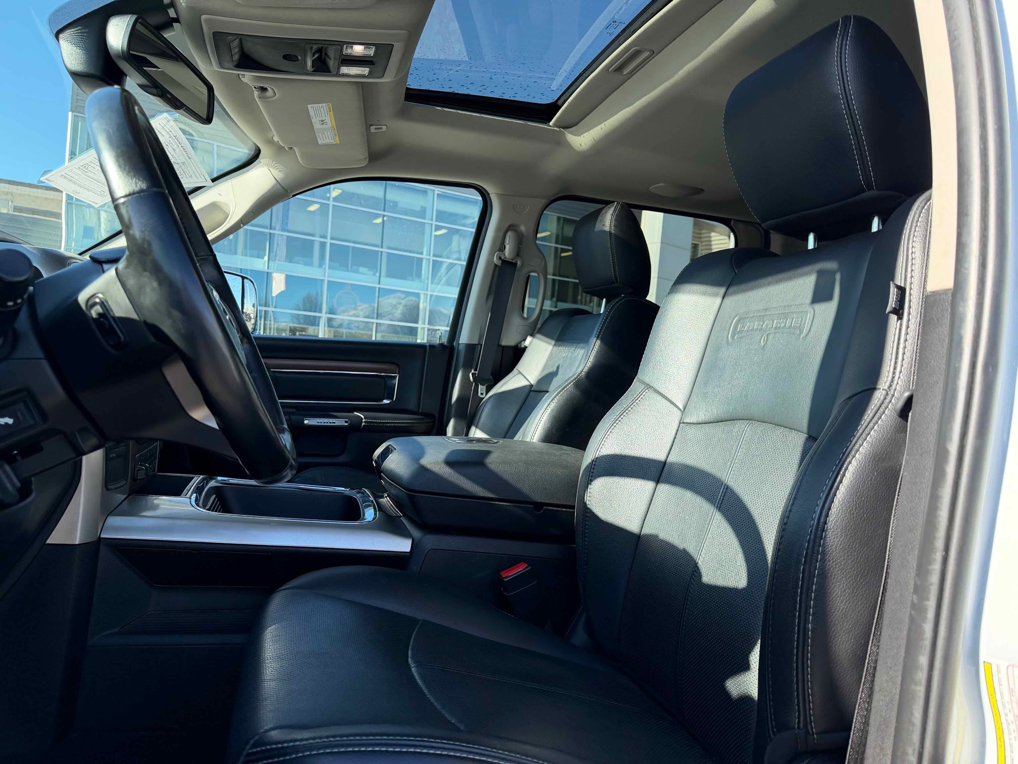 Used 2018 RAM 2500 Laramie w/ Convenience Group image 15