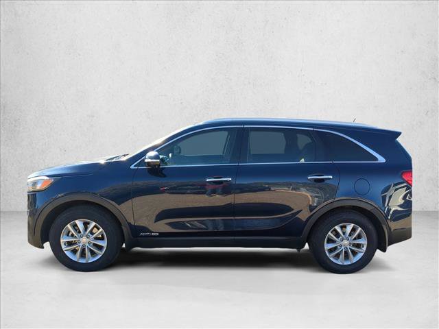 Used 2018 Kia Sorento LX image 9