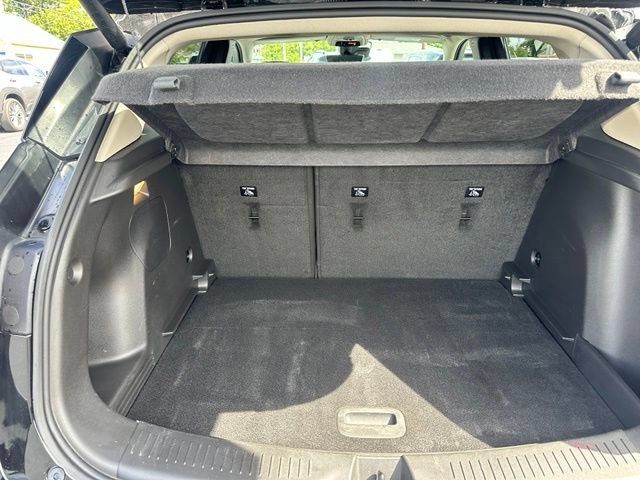 Used 2023 Buick Encore GX Essence w/ Advanced Technology Package FWD image 22