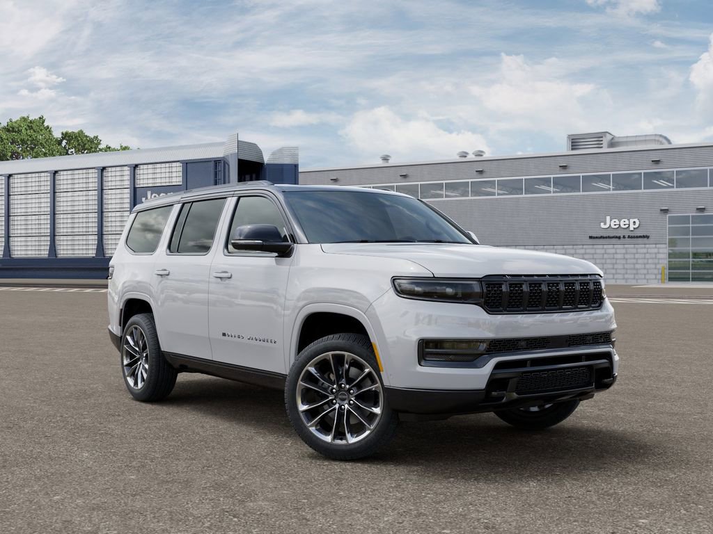 New 2025 Jeep Grand Wagoneer Series III w/ Rear Seat Video Group 1 image 5
