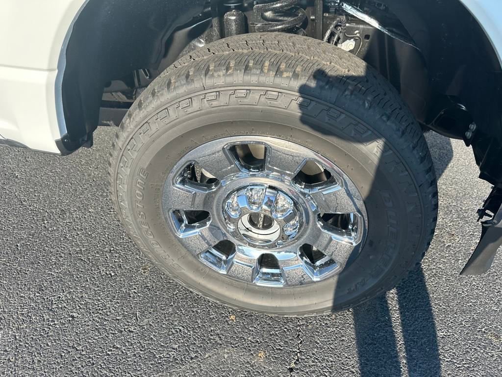 New 2025 Ford F350 Lariat w/ Lariat Ultimate Package image 28
