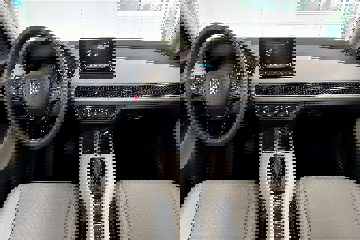 Used 2025 Honda HR-V LX image 16