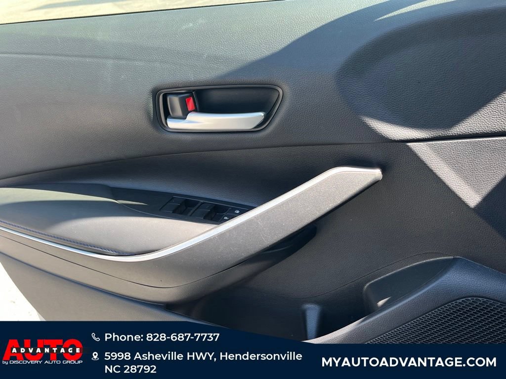 Used 2021 Toyota Corolla SE FWD image 23