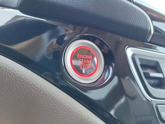 Certified 2022 Honda Pilot Elite image 22