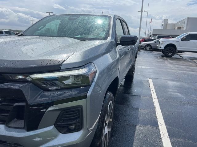 Used 2024 Chevrolet Colorado Z71 w/ Advanced Trailering Package image 3