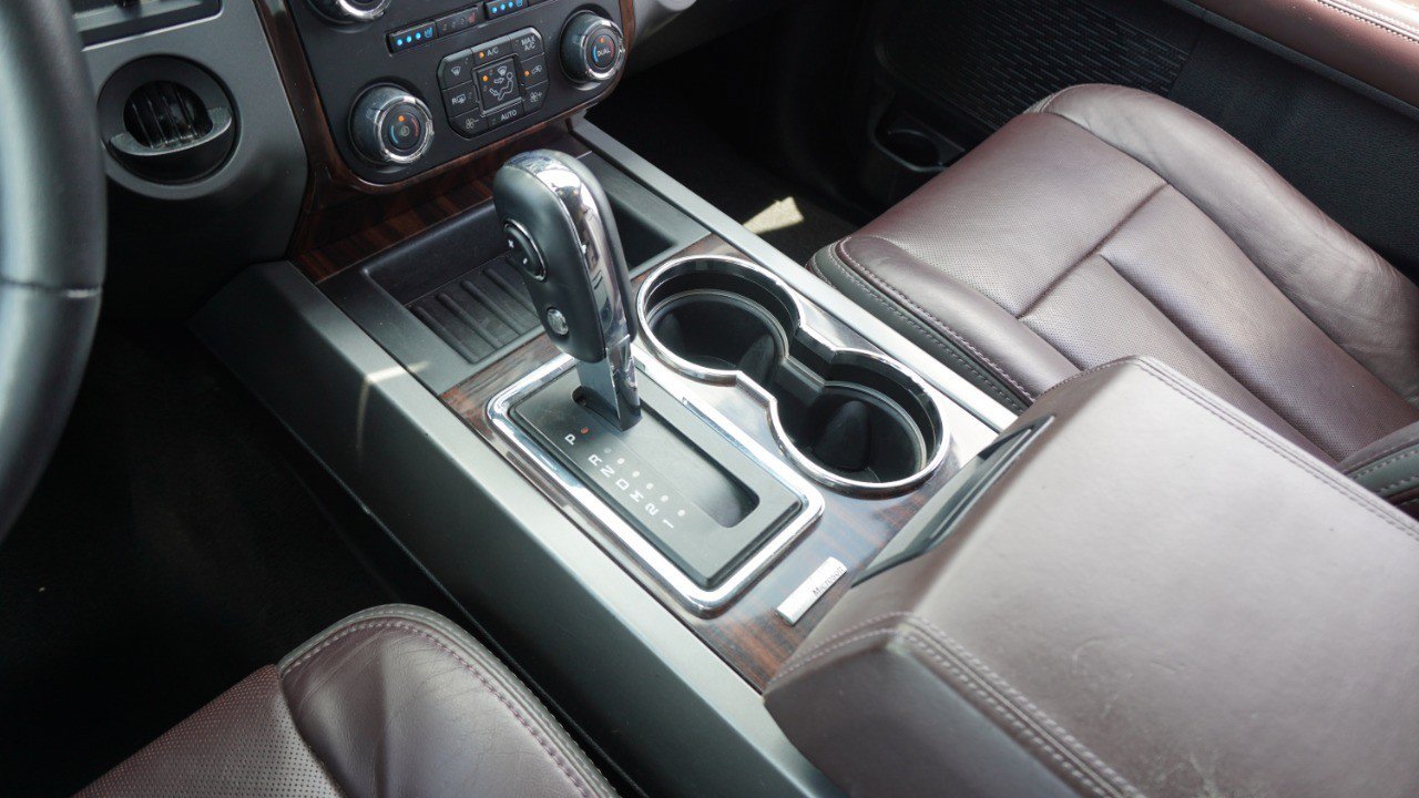 Used 2015 Ford Expedition EL Platinum RWD image 19