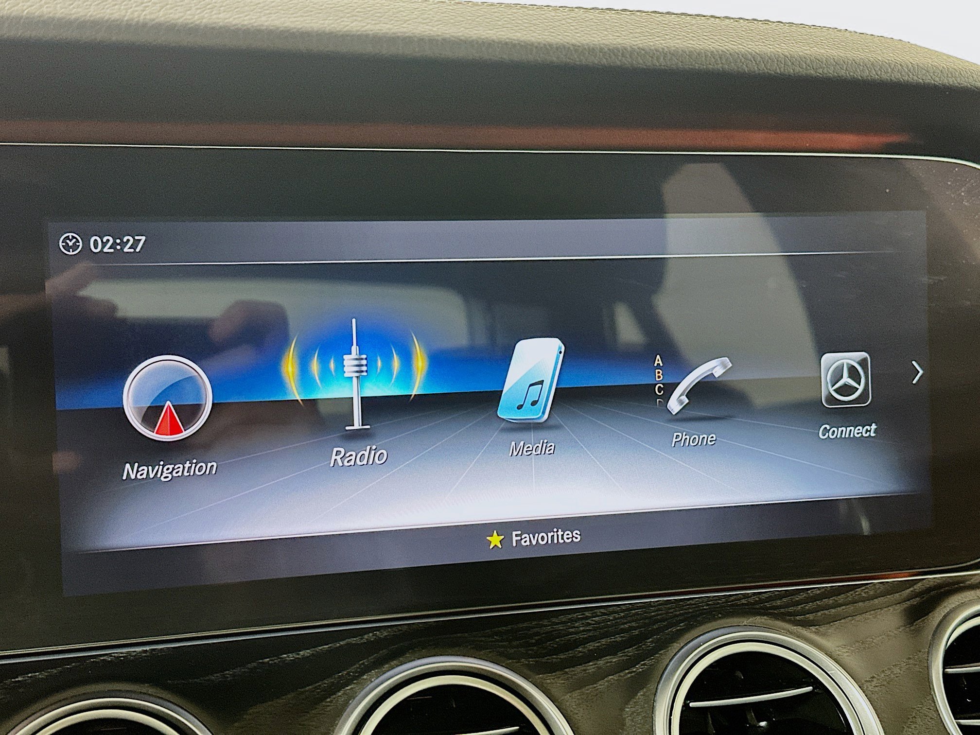 Used 2018 Mercedes-Benz E 300 4MATIC image 15