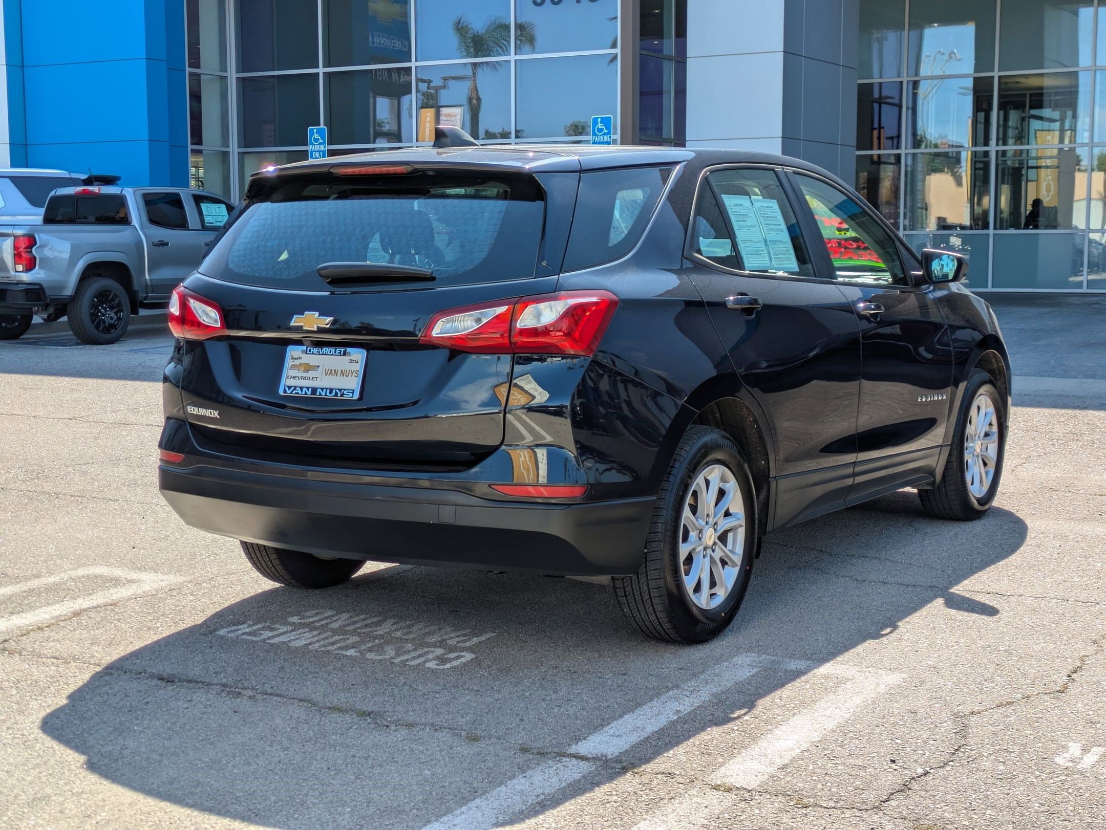 Used 2020 Chevrolet Equinox LS image 5