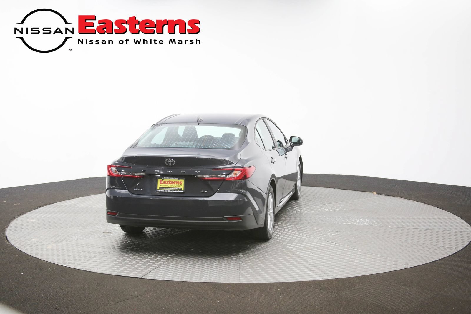 Used 2025 Toyota Camry LE FWD image 39