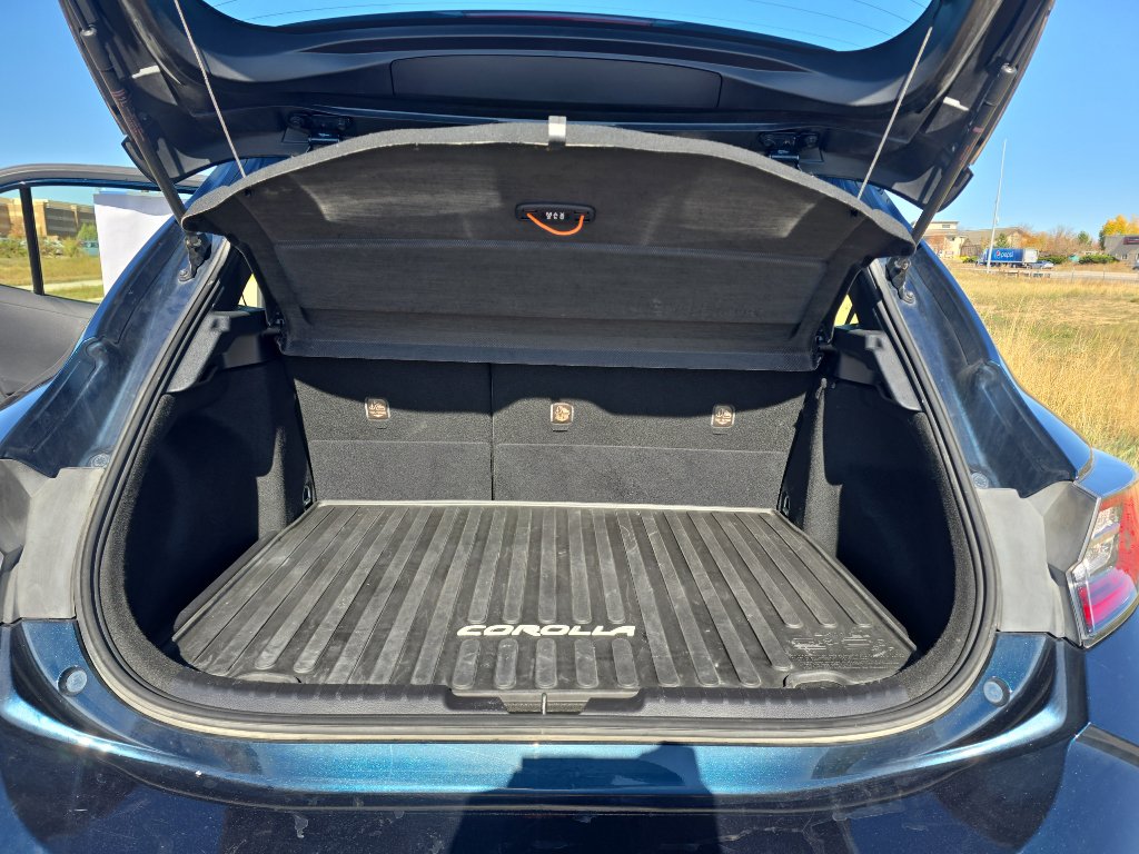 Used 2020 Toyota Corolla XSE image 30