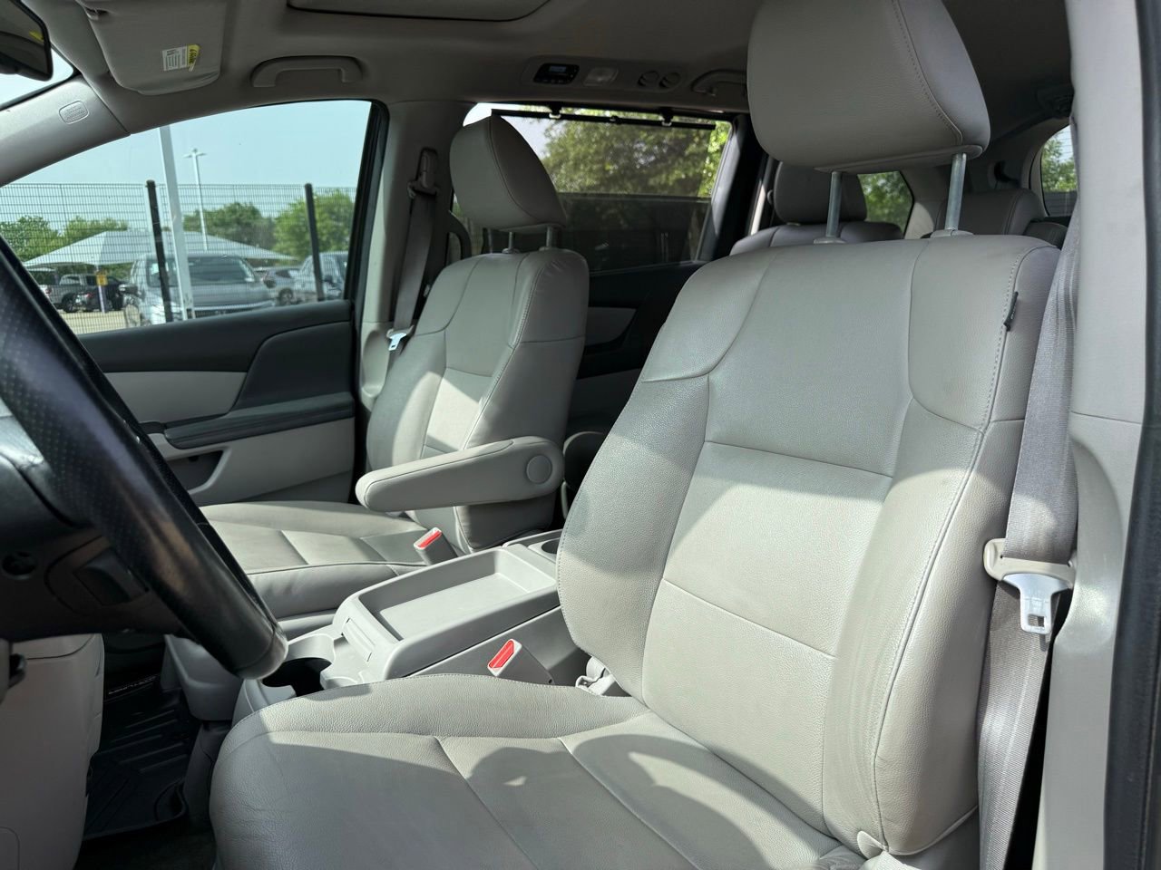 Used 2017 Honda Odyssey EX-L image 14