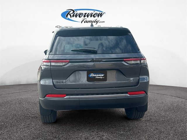 New 2026 Jeep Grand Cherokee Limited w/ Limited Altitude Package image 4